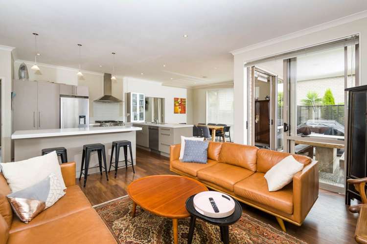 10 Huntington Park Drive Greenhithe_3