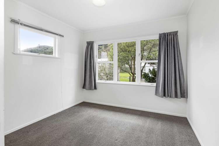42 Mckillop Street Wainuiomata_12