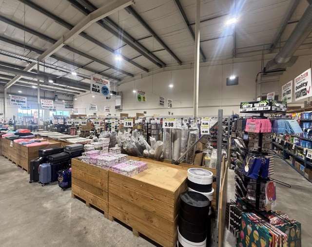 9 Tutuira Place Porirua City Centre_2