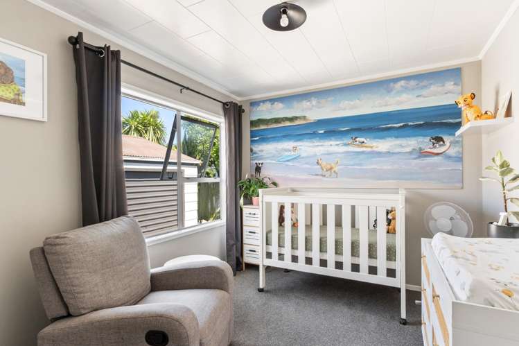 4 Anita Grove Riverdale_13