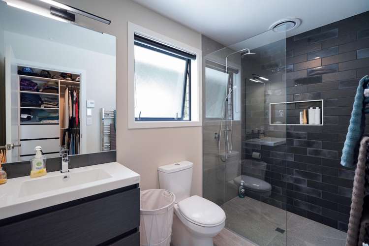 32 Lumsden Drive Waikiwi_18