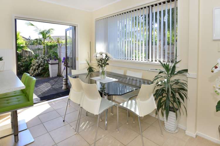 18 Doment Crescent Orewa_5