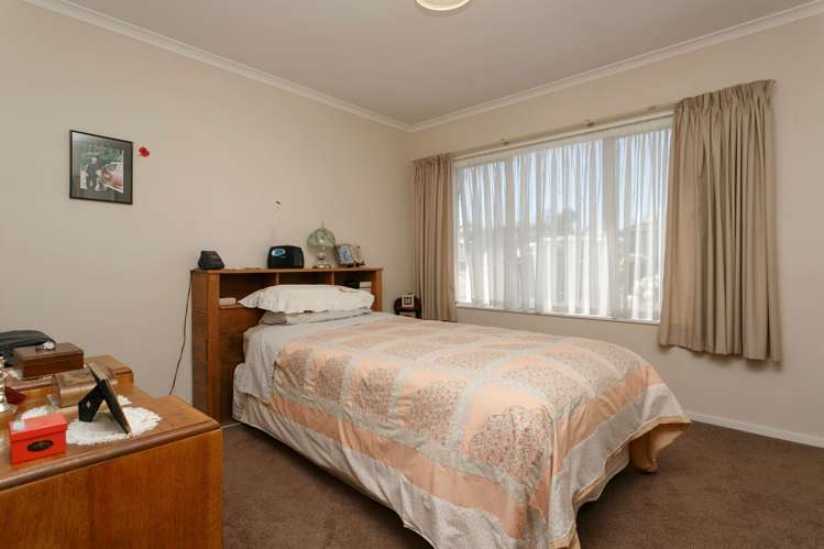 2/125 Tamamutu Street Taupo_16