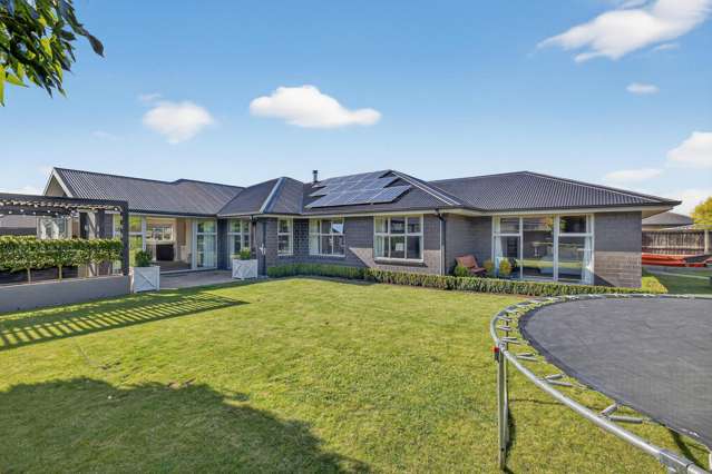 262sqm spacious family home