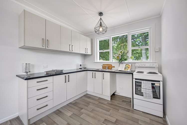 27 Westney Road Mangere_7