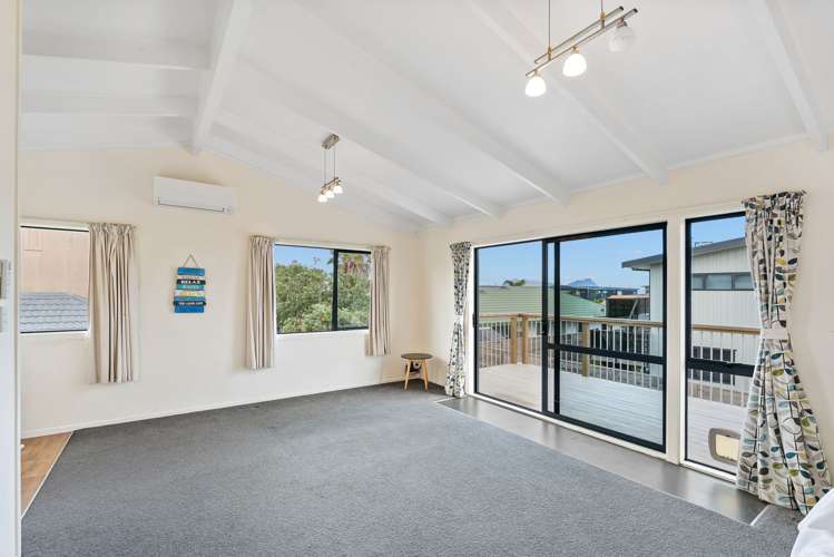 128 Bream Bay Drive Ruakaka_13