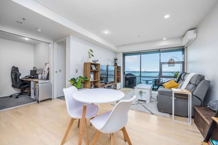 1202/30 Beach Road Auckland Central_8