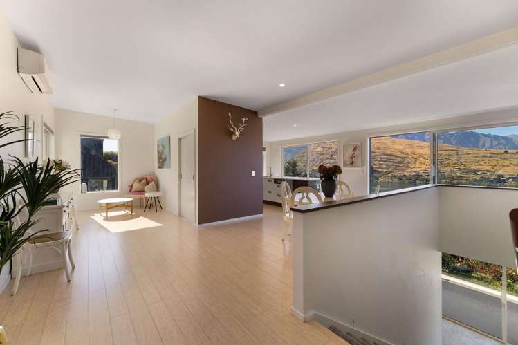 10 St Marks Lane Queenstown_7