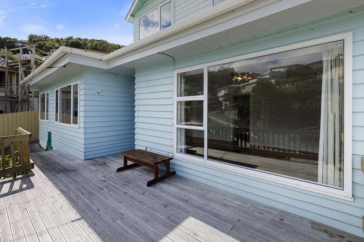 F1/165 Severn Street Island Bay_1