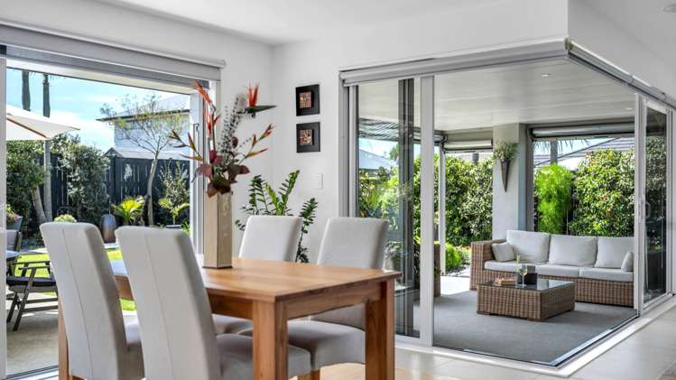 21 Constellation Avenue Beachlands_11