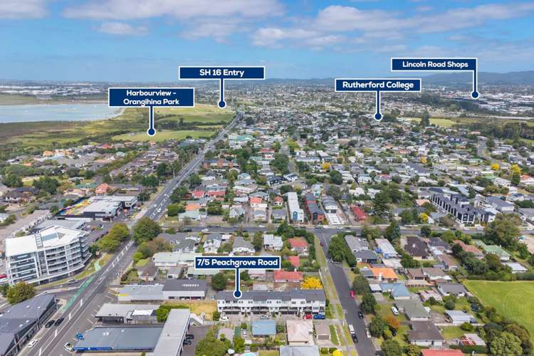 7/5 Peachgrove Road Te Atatu Peninsula_21