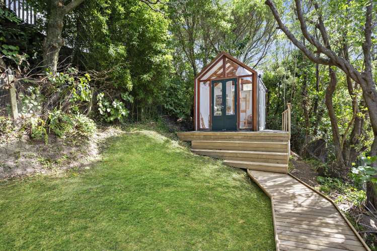 214 Barnard Street Wadestown_16