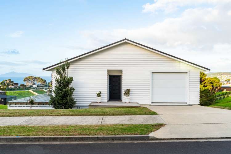 15 Blue Moon Rise Langs Beach_5