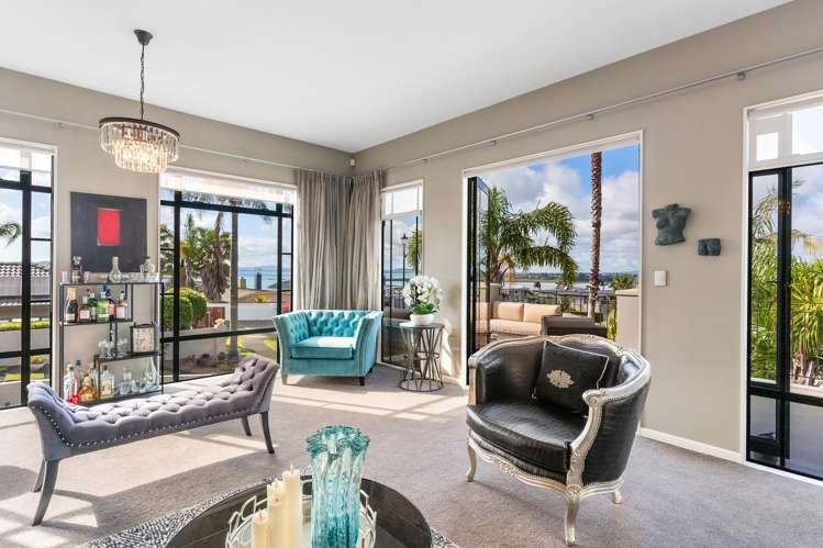 12 Courtneys West Harbour_3