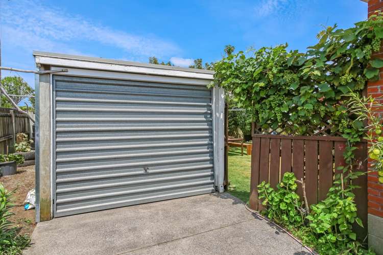 2/101a Clevedon Road Papakura_12