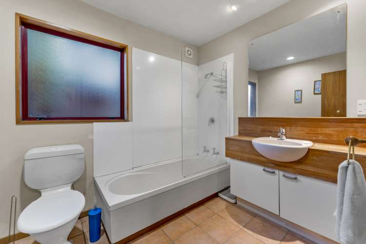 22a Evergreen Place Fernhill/Sunshine Bay_15