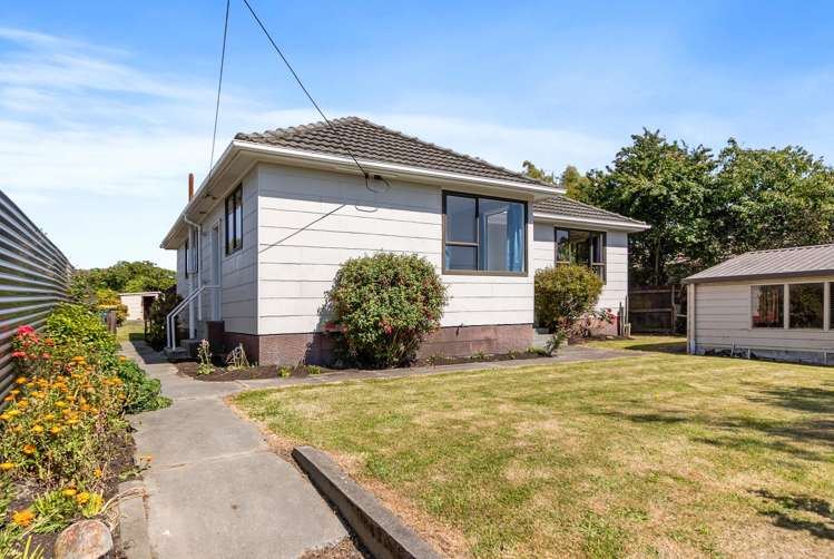 24 Bouverie Street Waimataitai_22