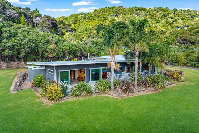 Modern Living by the Bay