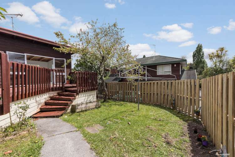 36 Tirimoana Road Te Atatu South_12