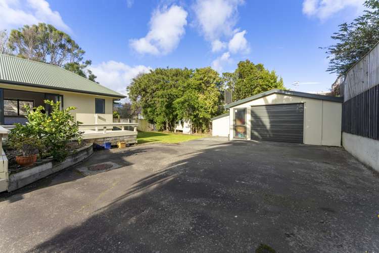 62 Raumati Road Raumati Beach_13