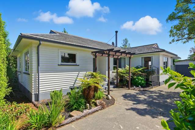 Exceptional Opportunity in Hoon Hay!