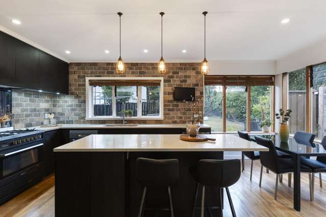 16 Forrest Hill Road Forrest Hill_2