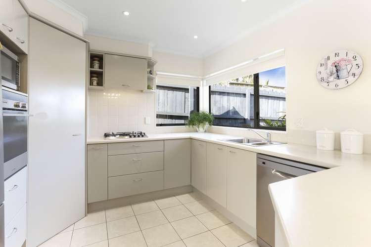 7 Canonbie Place East Tamaki Heights_14