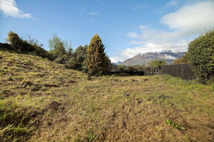 21 & 27 Adelaide Street Queenstown_5