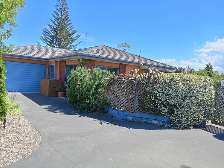 2/16 Alan Styles Place Greenmeadows_13