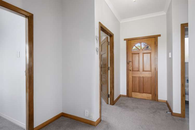 76 Waimea Avenue Calton Hill_9