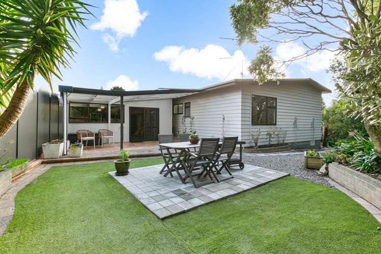 21 Caesars Place Churton Park_28