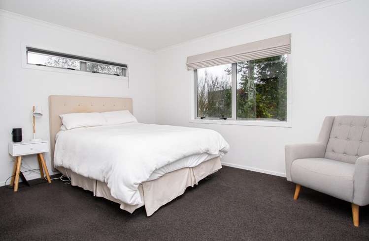 1313A Victoria Street 3283_9