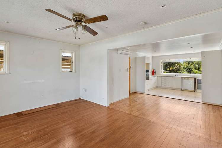 52 Beaumonts Way Manurewa_5