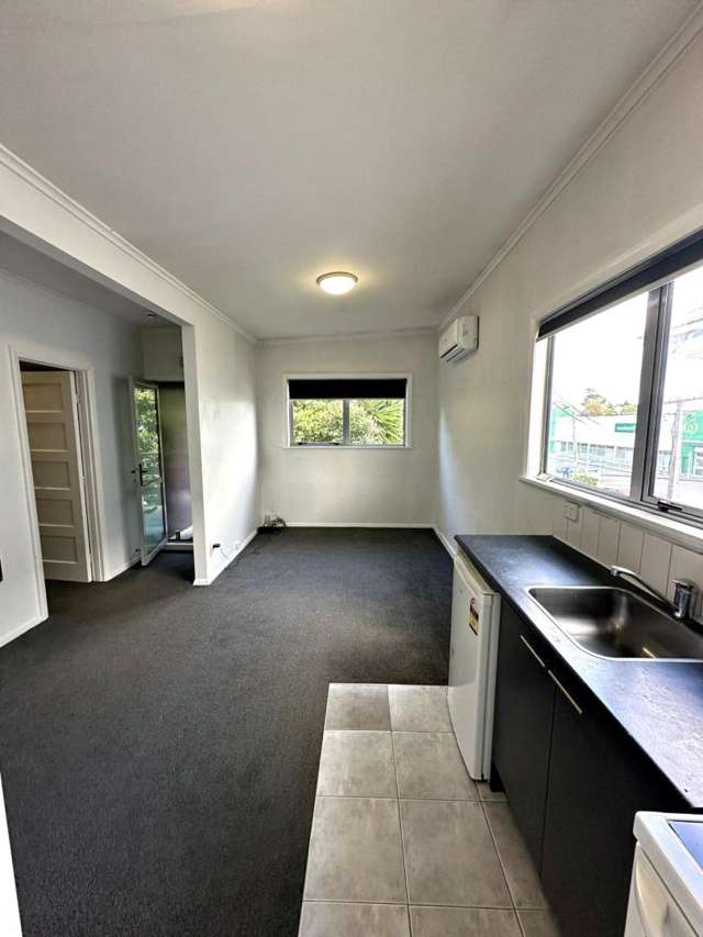 1 bedroom - Power and water included.