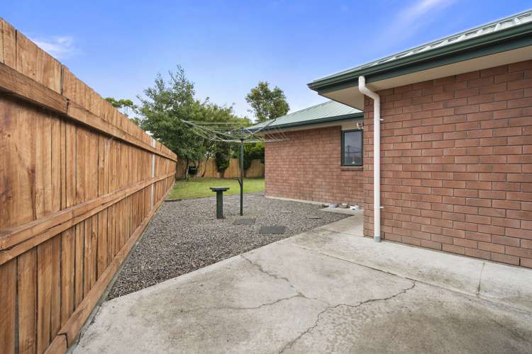 71 Hillcrest Drive Kelvin Grove_21