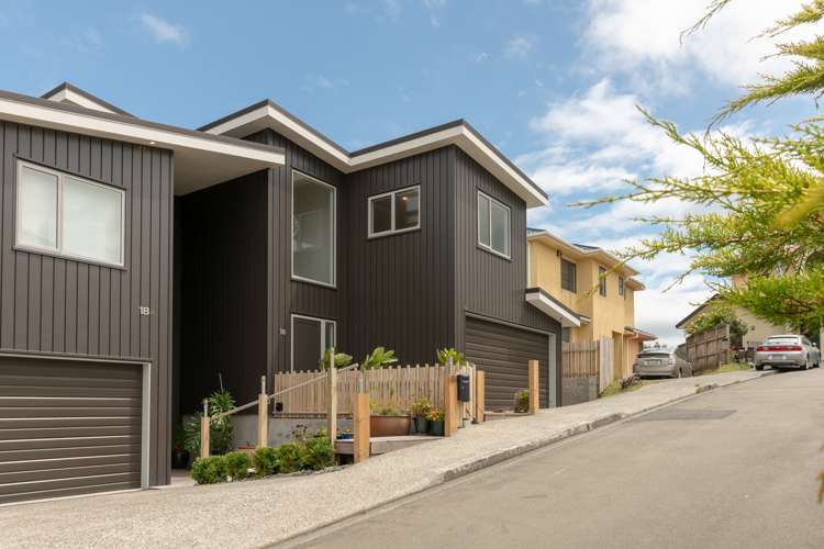 18 Birkhall Grove Strathmore Park_15