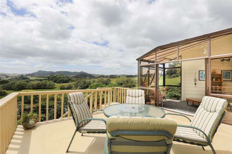 78 Russell Road Huntly_11