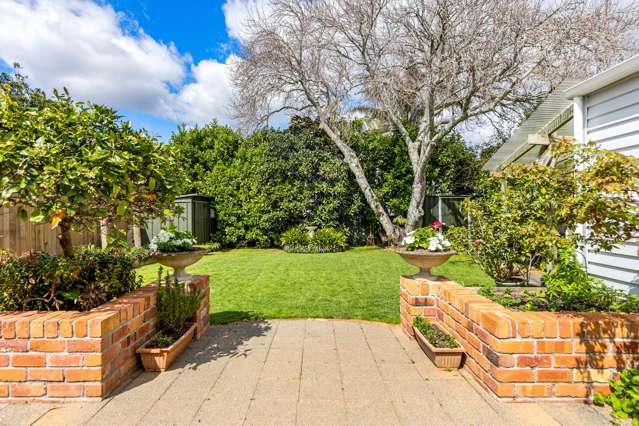 33 Rocklands Avenue Mount Eden_1