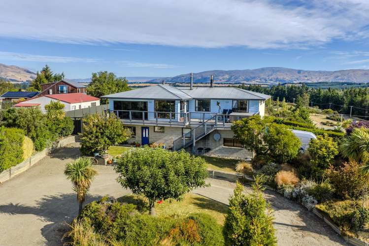 17 Parry Crescent Lake Hawea_13