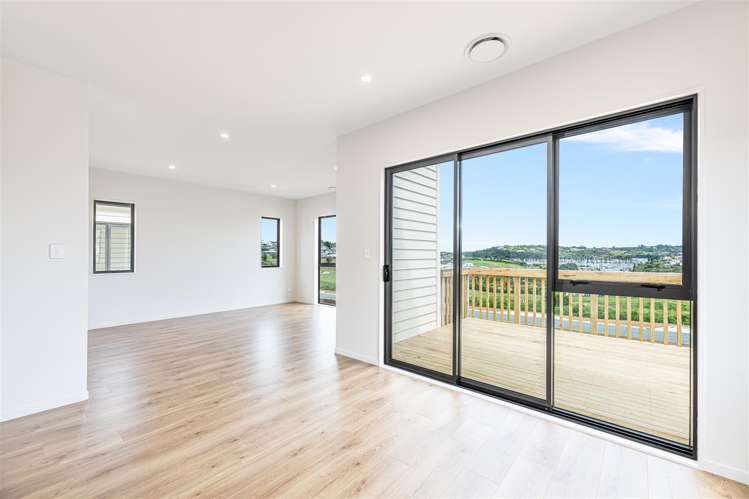 16 Ta Moko Drive Gulf Harbour_12