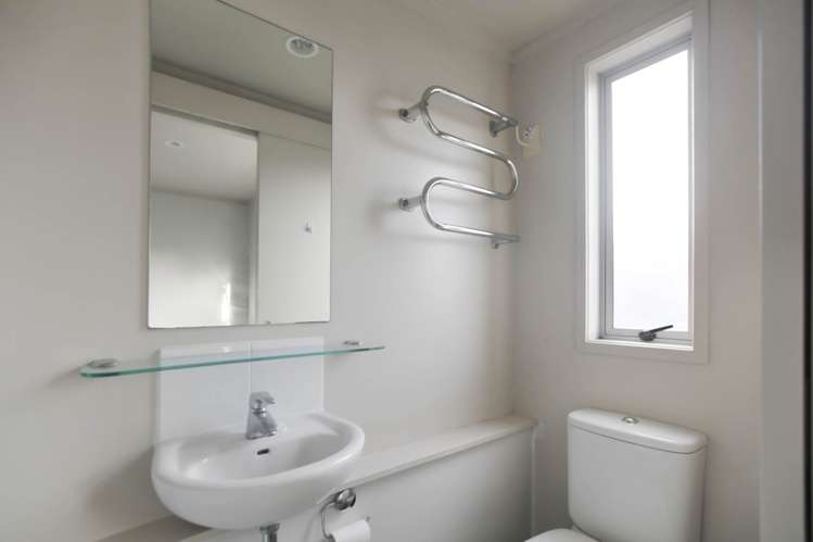 4/6 Porters Avenue Eden Terrace_10