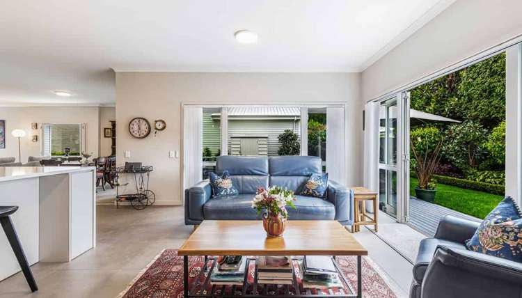 20 Kensington Drive Orewa_6