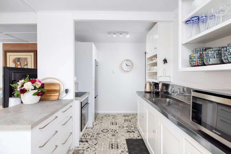 17 Whero Avenue Diamond Harbour_9