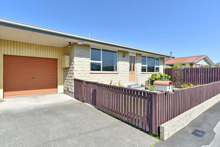 1/6 Bute Street Woolston_23