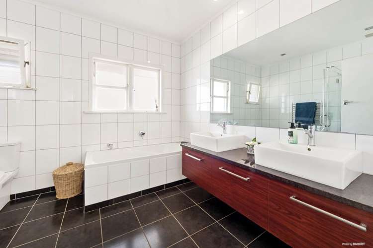 52 Sturges Road Henderson_9
