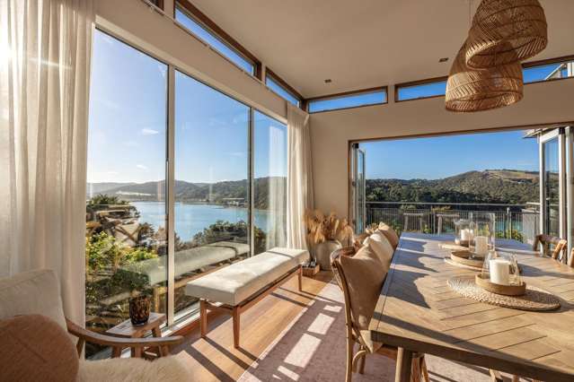 Bay Hideaway – Your slice of paradise