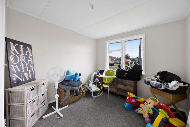 16 McLean Street_5