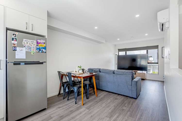 2/45 Dale Crescent Pakuranga_4