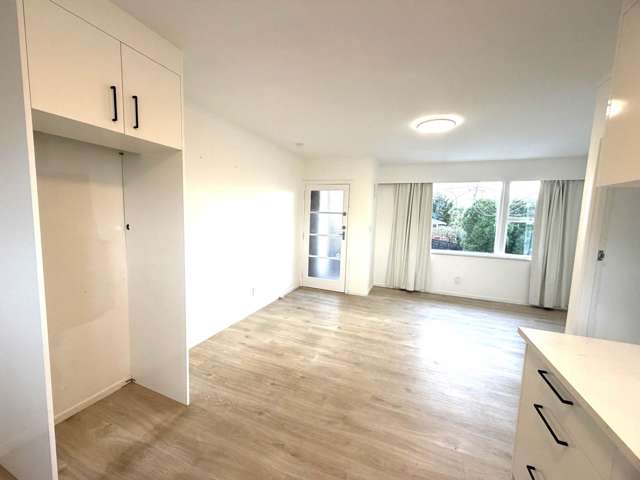 3/50 Blockhouse Bay Road Avondale_4