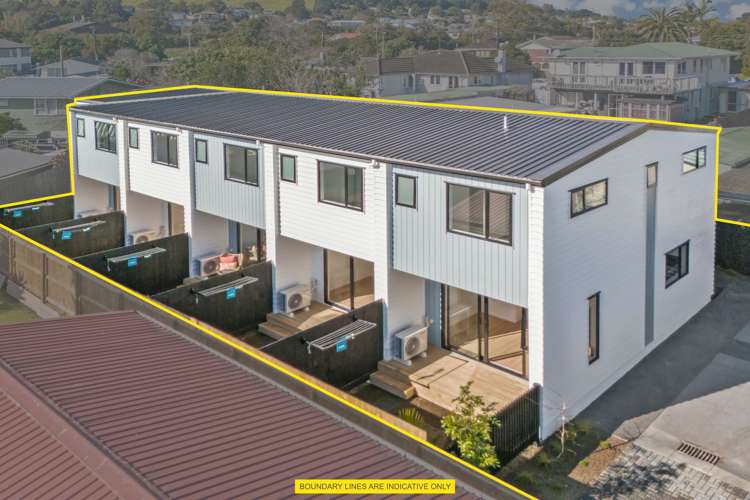 5/3 Derrett Place Mangere Bridge_11